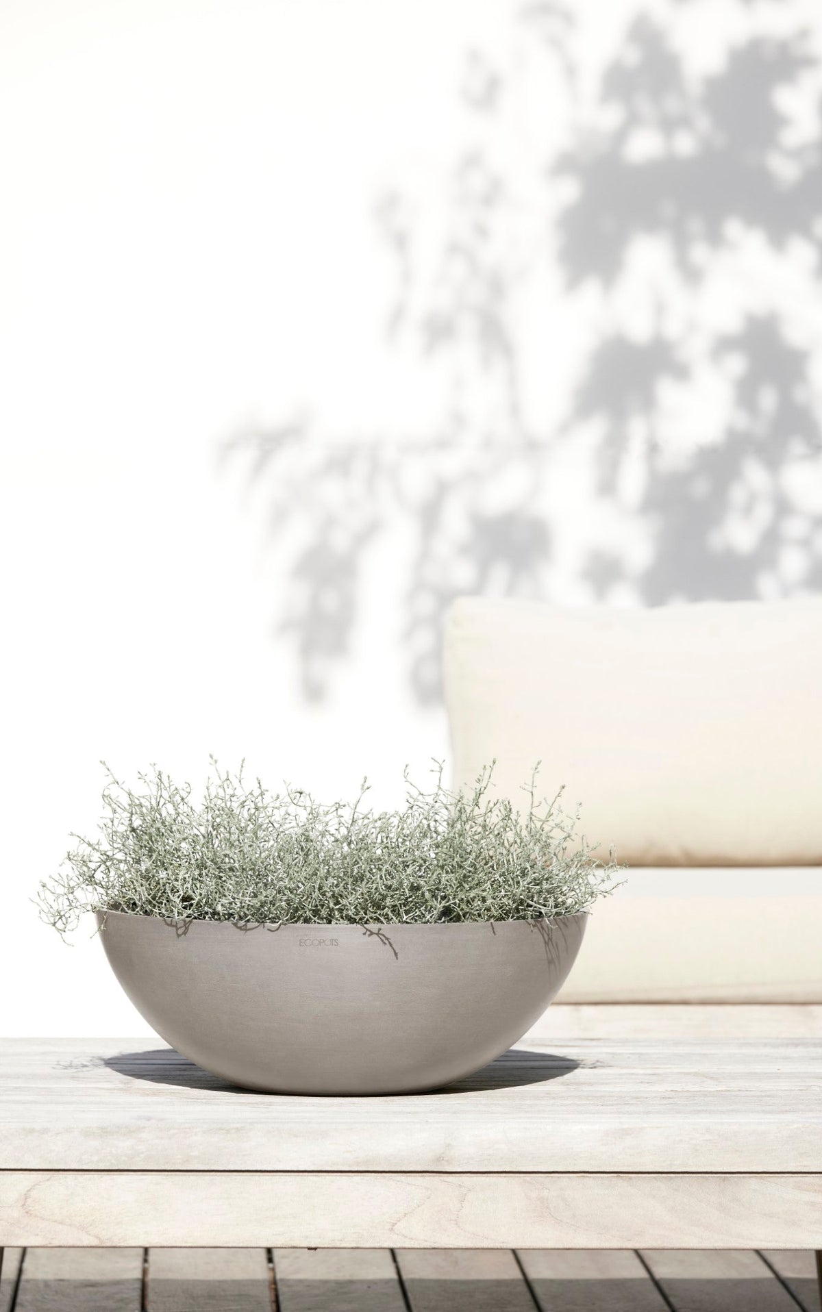 Kukkaruukku Vienna 50cm taupe – tunnelmakuva