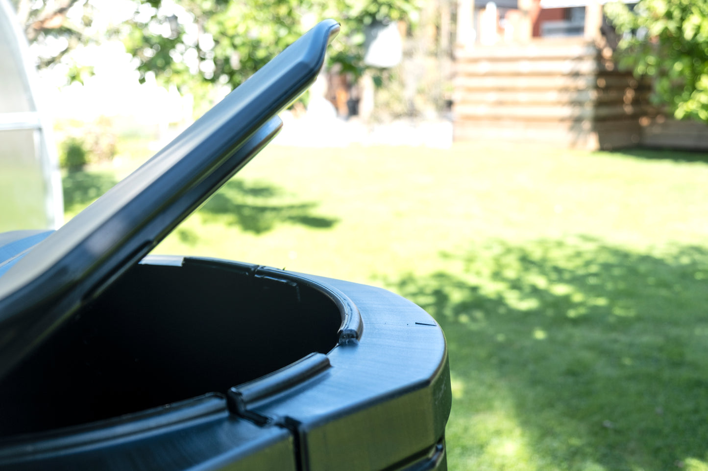 Warm compost Master Plus 375l black -25 °C 