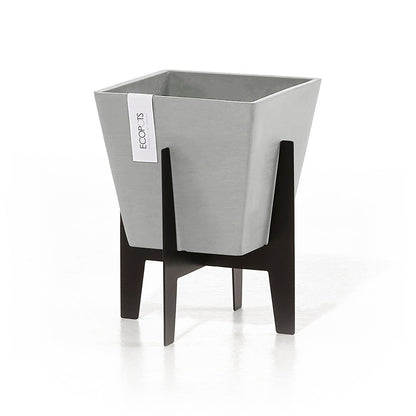 Kukkaruukku - Ecopots - Jalusta 20cm musta - Ecopotskauppa - Uuden aikakauden kukkaruukku